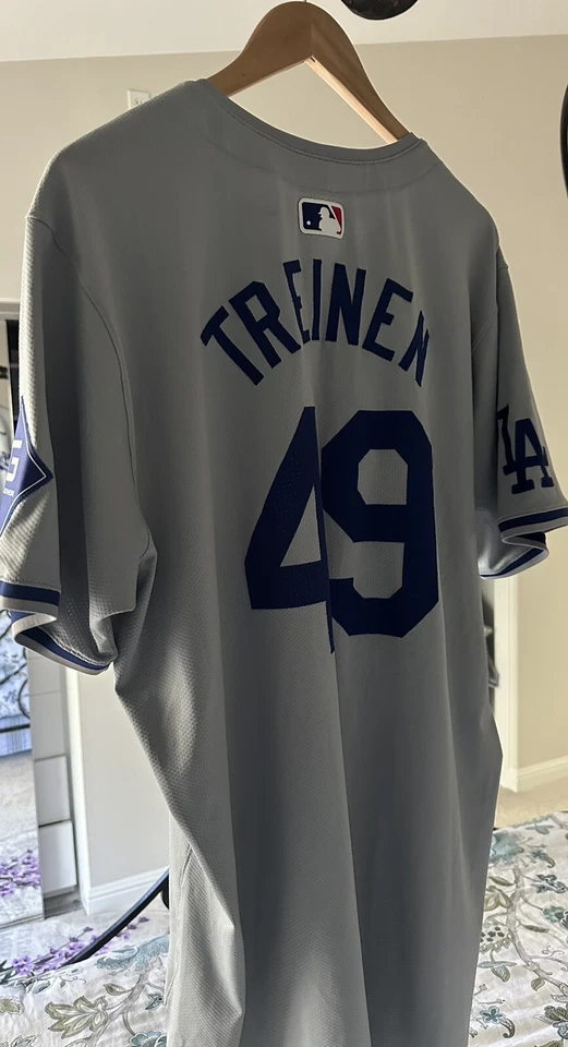 Camiseta Oficial Blake Treinen Juego Los Angeles Dodgers Usado Pelota Firmada Gratis Foto 2 de 4