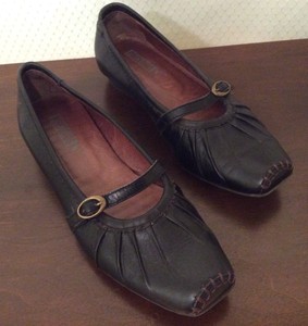 pikolinos mary jane shoes