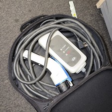Hyundai AC Electric Vehicle Charger Model PSE13-00084 Original OEM