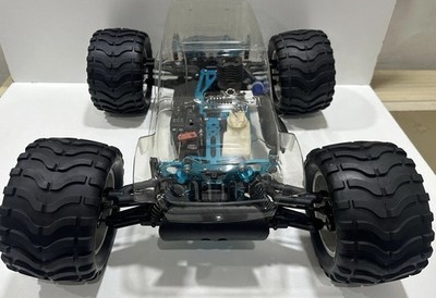 Duratrax Thunder Quake 1/8 Scale 4WD Nitro Monster Truck w/ Brand