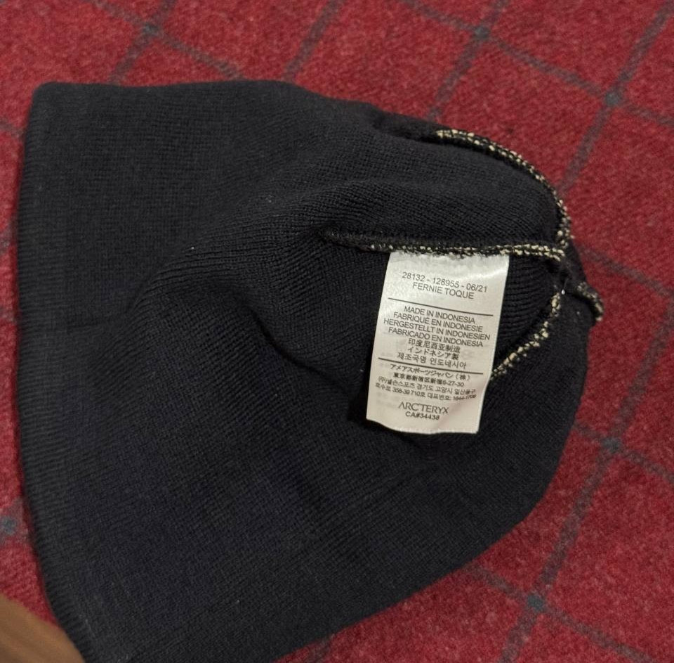 Arc'teryx Bird Head Black Toque Beanie - Merino Wool Winter Ski Unisex Hat NWT thumbnail 5