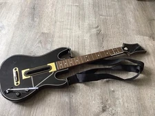 Guitar Hero Live Guitars x4 Model: CE0700 FOR: PS3/PS4/Xbox 360/Xbox One/Wii -U!