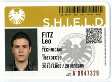 MARVEL AGENTS OF SHIELD SEASON 1 BD003 ID BADGE IAIN DE CAESTECKER AS LEO FITZ