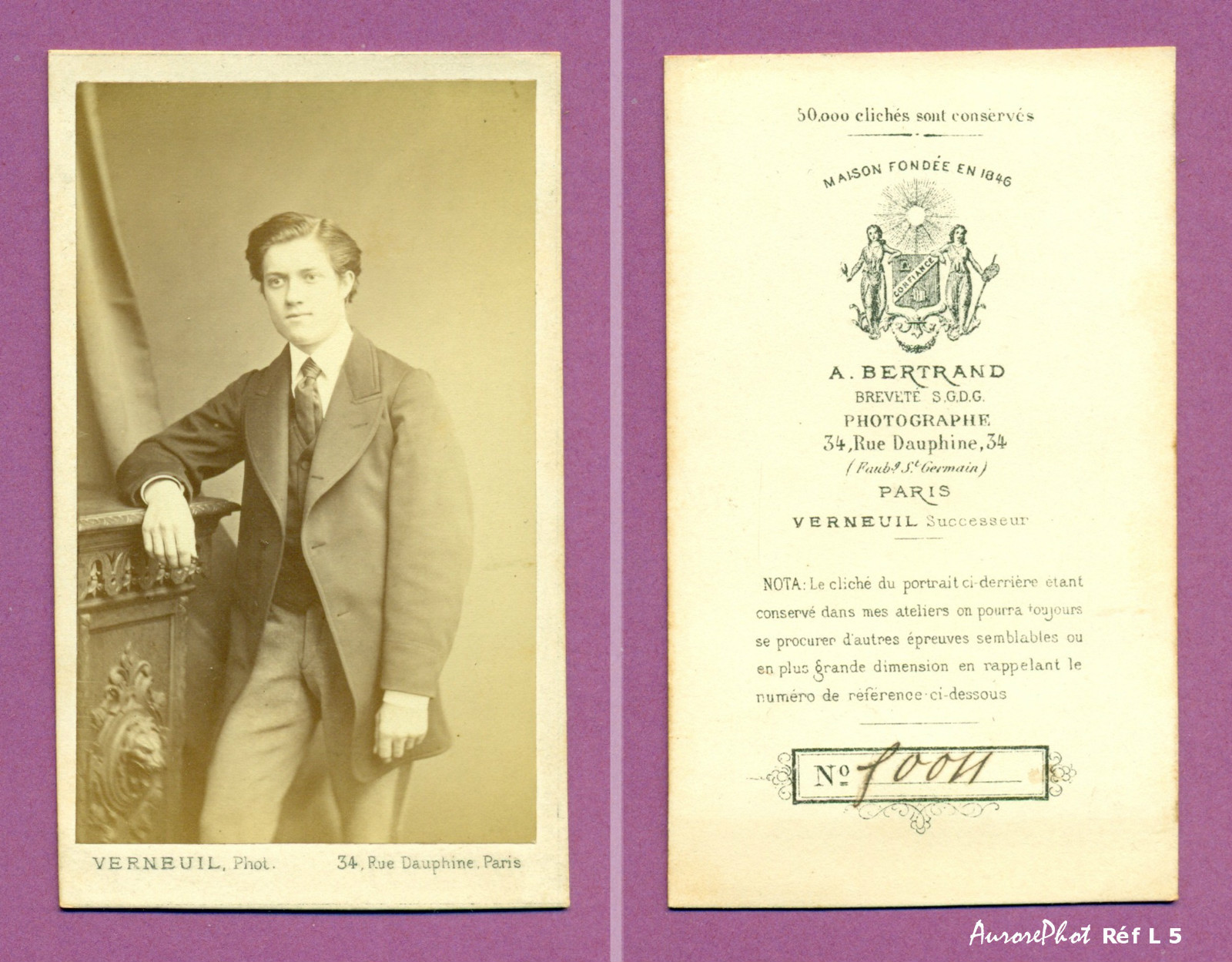 Carte De Visite Ancienne – Femme En Buste, Pose Accoudée – Paris – Réf C37