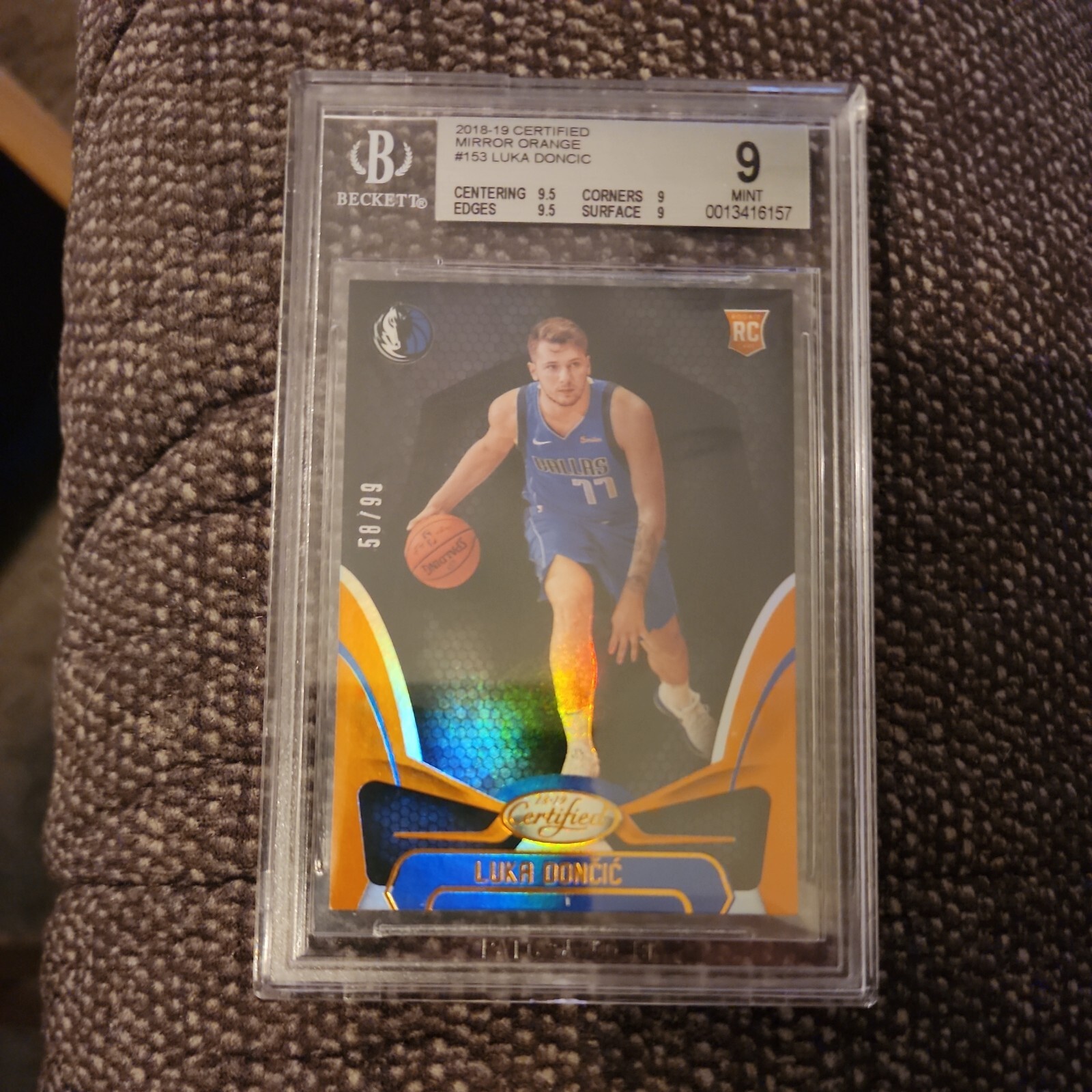 2018-19 Luka Doncic Certified Mirror Orange #153 /99 BGS 9