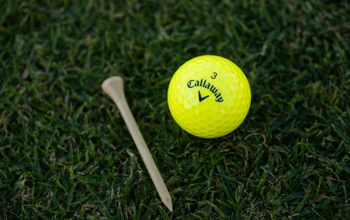 Callaway Chrome TourＸ　 イエロー　2ダース Callaway Chrome Tour X Yellow Golf Balls - Maple Hill Golf