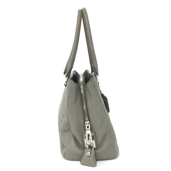 PRADAバック Prada Vitello Phenix Black Leather Web Strap Crossbody Bucket Bag