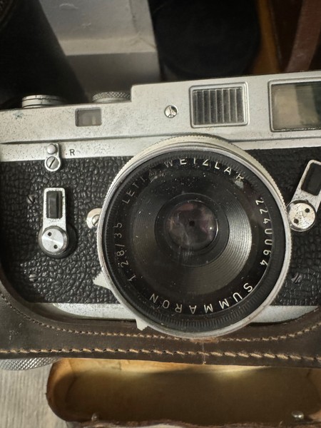 camara Leica m4 con dos objetivos