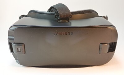 Samsung  Gear VR by Oculus Virtual Reality Headset