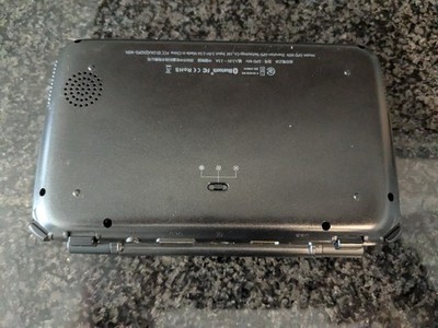 GPD WIN UMPC Intel Atom x7 4GB RAM 64GB SSD Windows 10 Home Gaming