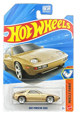 Hot Wheels 2026 HW Muscle Mania 10/10 Gold 1983 Porsche 928S