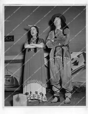 o42014 1949 orig photo Jack Haley, Beatrice Lillie live Broadway play Inside U.S