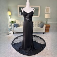 Black Mermaid Wedding Dresses Lace Applique V neck Bridal Gowns Court Train