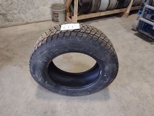 25565 R18 109s Tire Bridgestone Blizzak 1232 Tread Depth 3173709