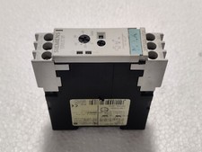 Siemens SIRIUS 3R 3RP1525-1AP30 Time Relay