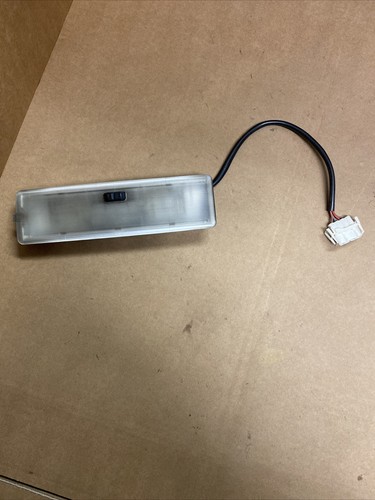 Original BMW E30 E34 E32 Innenleuchte Innenraumleuchte Leuchte 1374112