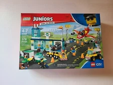 LEGO Juniors City Central Airport 10764- New Sealed