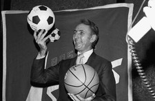 1974 Bob Cousy Holding And Soccer Ball Boston Celtics Old Photo