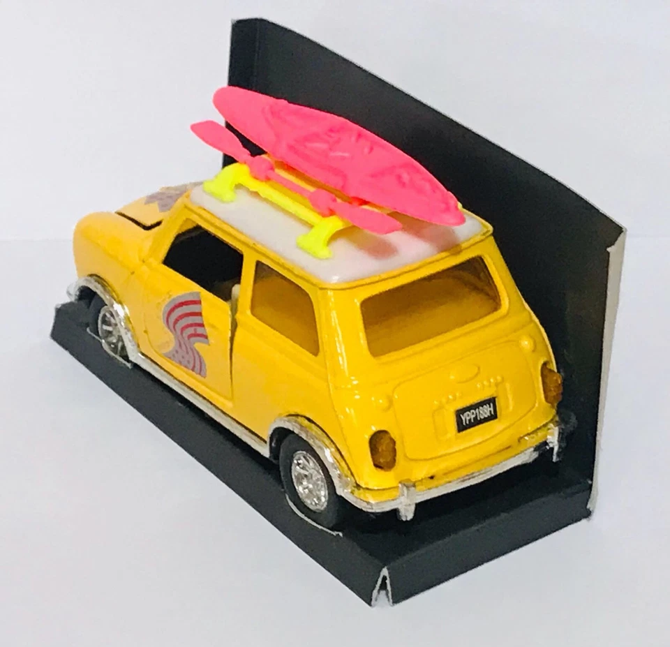 VINTAGE TAI CHEONG TOYS WEEKEND MINI COOPER 1:32 DIE-CAST METAL NEW IN BOX RARE - Image 4 of 4