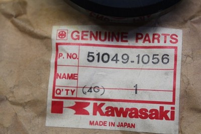 NOS Genuine KAWASAKI GPZ 550 750 ZX1100 ZX400 FUEL TANK GAS CAP