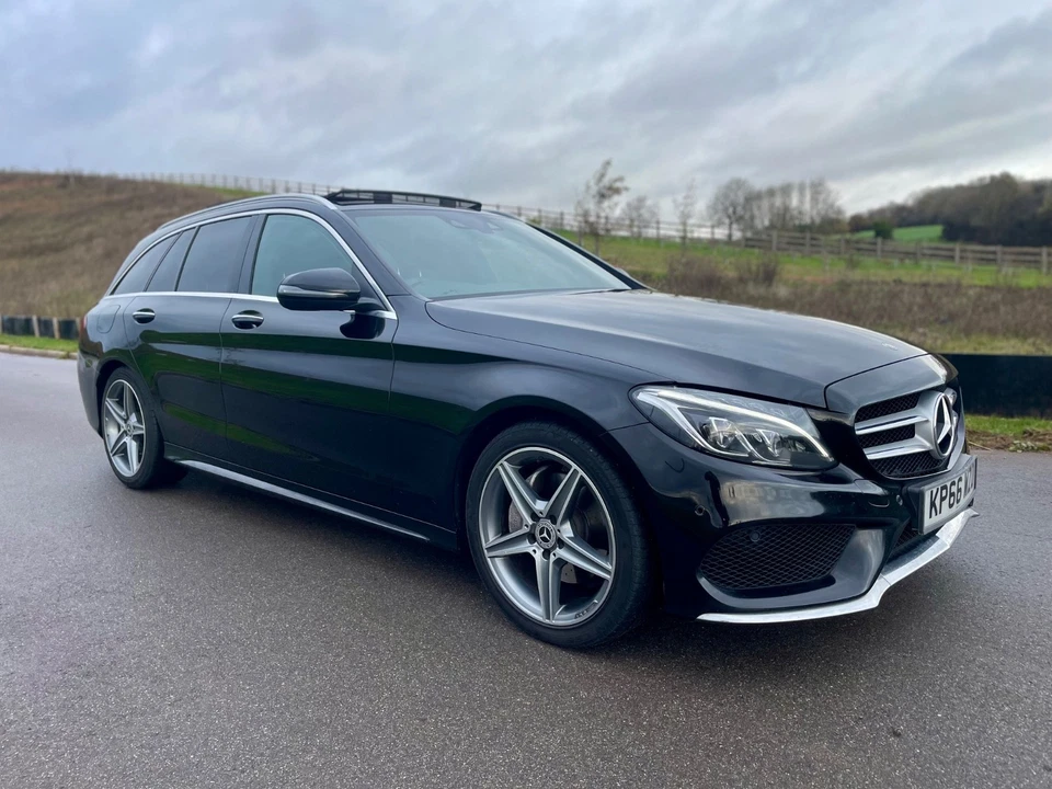 2016 2.1 C220d AMG Line (Premium) Estate 5dr Diesel 7G-Tronic+ Euro 6 (s/s) (170 - Image 4 of 4