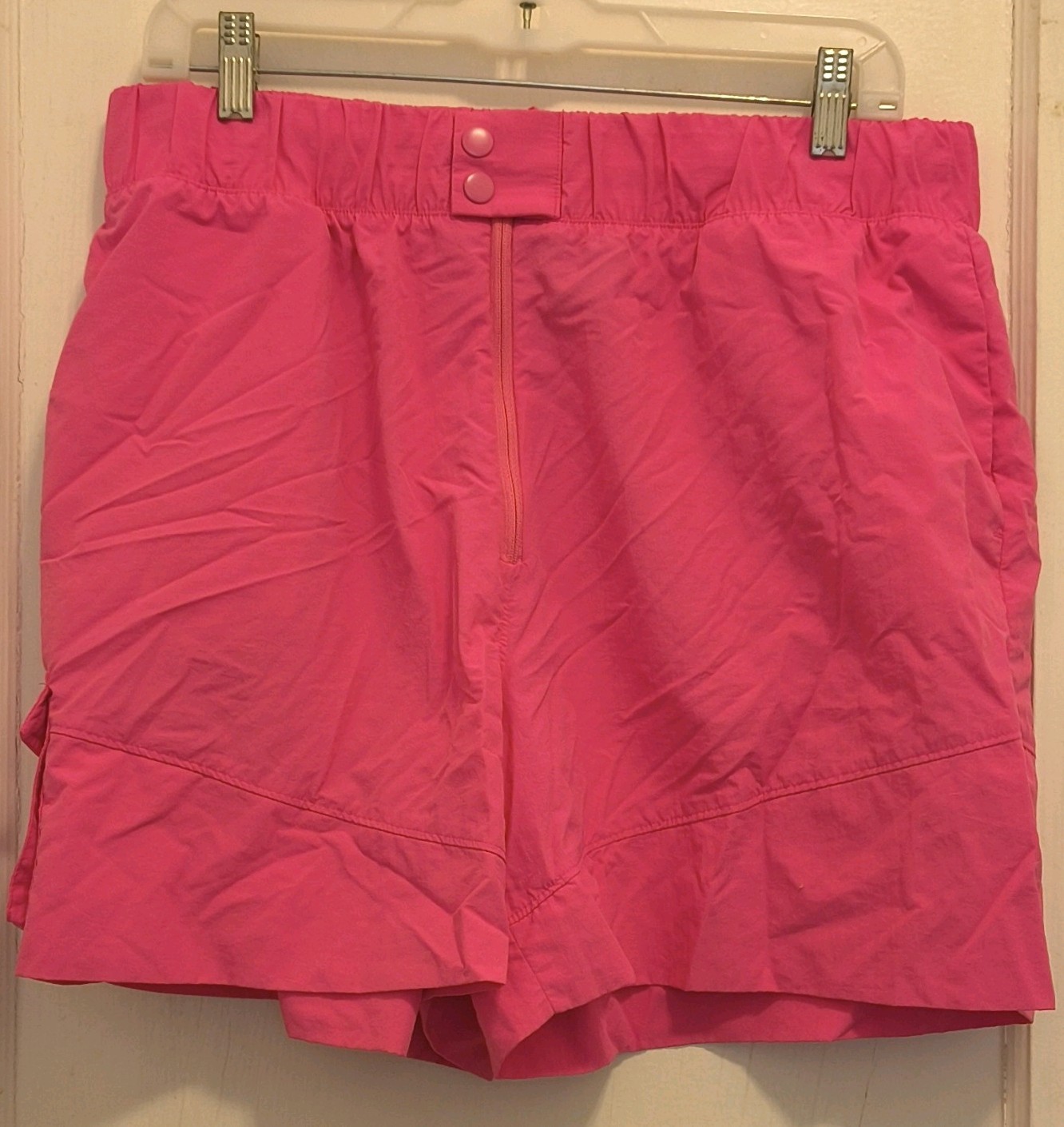 Tek Gear Women's Pink Nylon Cargo Shorts Size L Elastic Waist Pockets