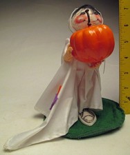 Vintage Annalee Halloween 7  tall Pumpkin Gho...