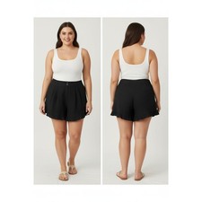 1390 - Umgee Black Ruffle Shorts - 1X - NWT