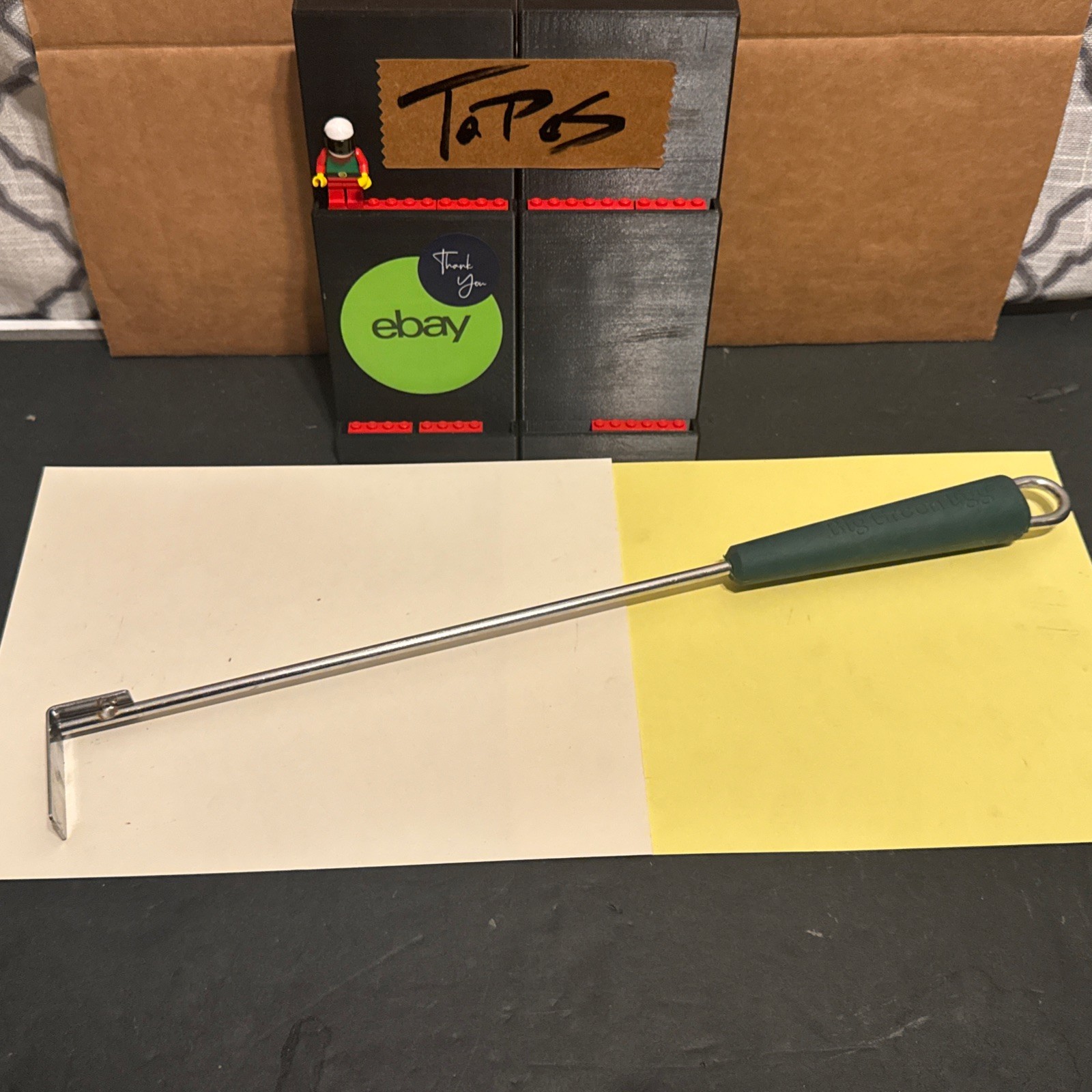 Big Green Egg Ash Removal Tool for 2XLarge & XLarge Eggs