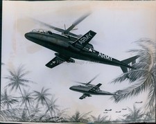 1965 Photo Lockheed Aircraft Army Contract Weapons Helicopters Military 8X10