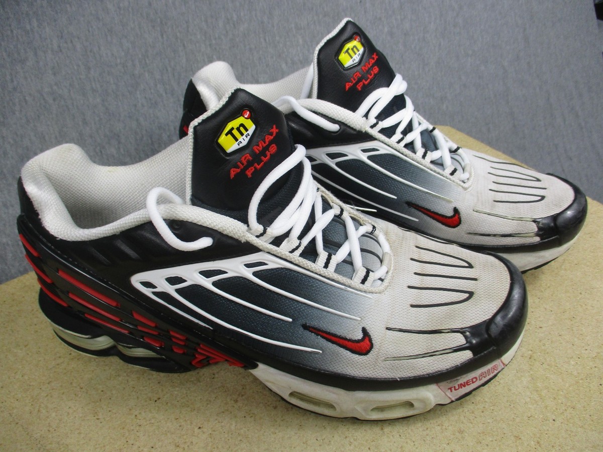 Size 10.5 - Nike Air Max Plus 3 Black University Red for sale Size 10.5 - Nike Air Max Plus 3 Black University Red for sale