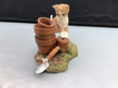 SHERRATT & SIMPSON INGWER KATZE BEOBACHTET MAUS UM BLUMENTÖPFE 