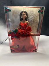Barbie Signature 2026 Holiday Doll, Brown Hair Multicolor