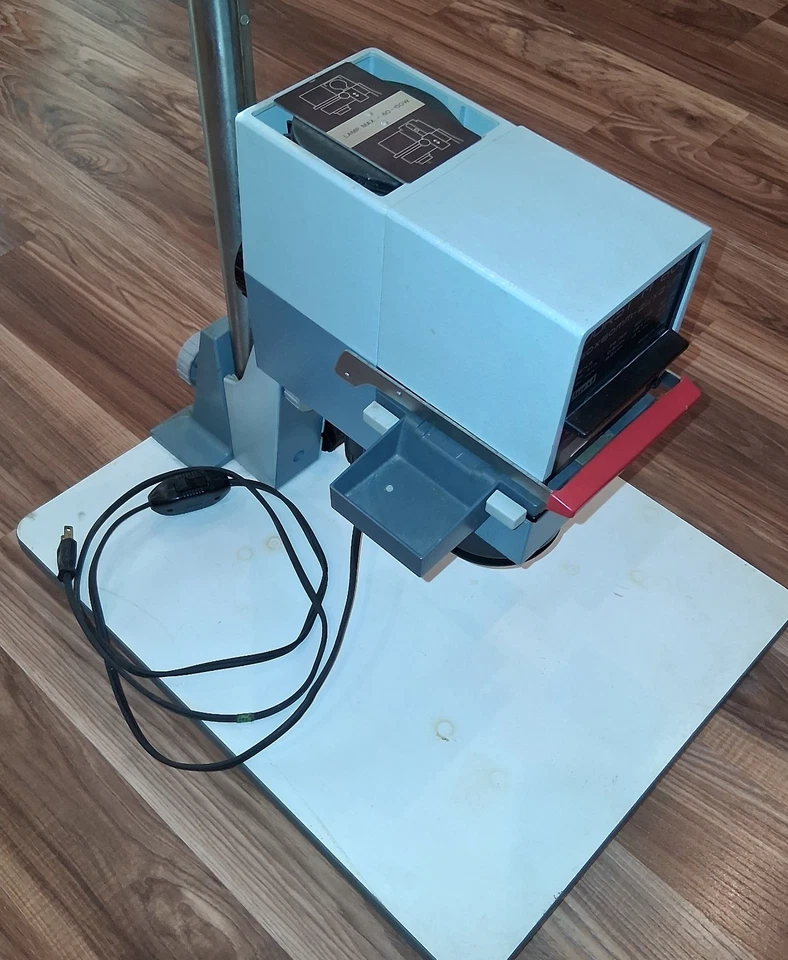 AMPLIADOR DE FOTOS DURST M600 CUARTO OSCURO Y SOPORTE PARA COPIA DE CÁMARA, lente, indicador de enfoque Foto 2 de 4