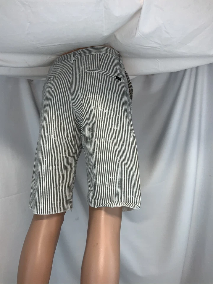 Vans Skateboard Shorts Sz 28 Gray Stripe Cotton Flat Front India YGI F0-217 - Image 4 of 4
