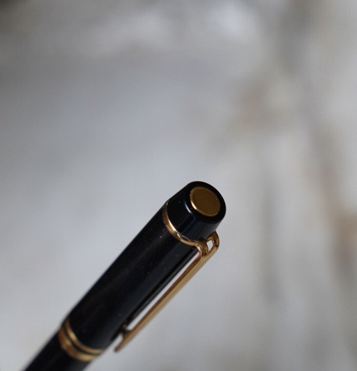 Stylo Plume Waterman Man 200 - Résine Noire, Plume Or 18 Carats - Occasion