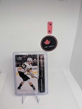 2021-22 Upper Deck Young Guns French Parallel: Jonas Rondbjerg Jeunes Loups