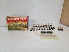 Skeleton Army Plastic | Warhammer | Games Workshop 1988 | 98% Complete