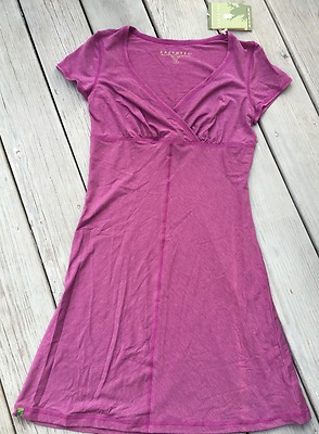 EarthTec Snapdragon Dress V Neck Cherry Deep Pink sz Small