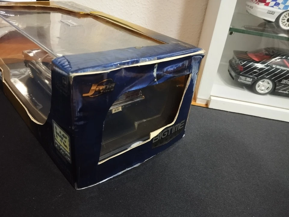 1:24 chevy camaro jada toys cromo - Imagen 4 de 4