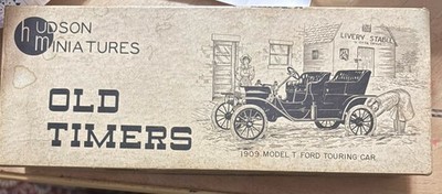 Hudson Miniatures 1909 Model T Ford Touring Car Unassembled Model Kit