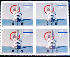 Scott 3261 1998 3.20 Space Shuttle Landing Priority Mail Stamp Blk of 4 MNH
