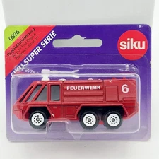 Siku Airport Fire Engine "Feuerwehr" #826 (Siku Super Serie)