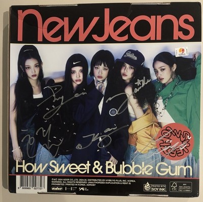 NEWJEANS [HOW SWEET] All Member Autographed Signed Album NEW JEANS