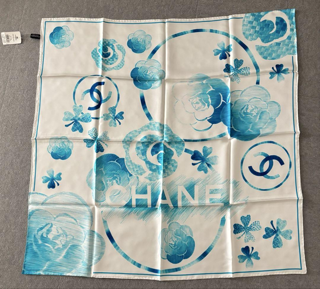 CHANEL フローラルパターン スカーフ CHANEL Scarf White Light Blue Silk Floral Women France