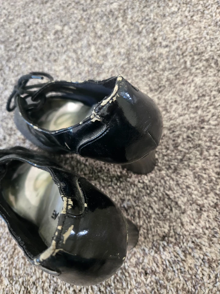 American Eagle Women’s Vintage Black Tie Pumps Size 9.5 Heels Dress Shoes  - Image 4 of 4