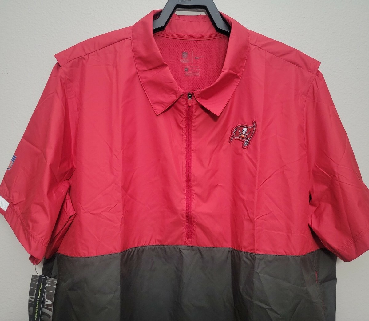 Nike Tampa Bay Buccaneers 1/2 Zip On Field Sideline Jacket Size