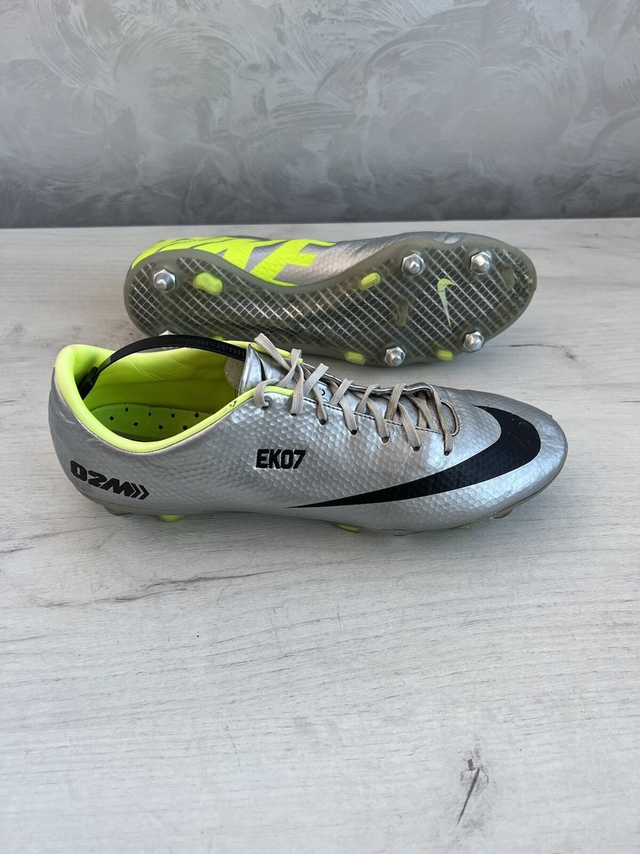 Nike Mercurial / ACC / FG 取り替え　26cm Size 6 Men's Nike Mercurial Vapor XI ACC FG Soccer Black Red