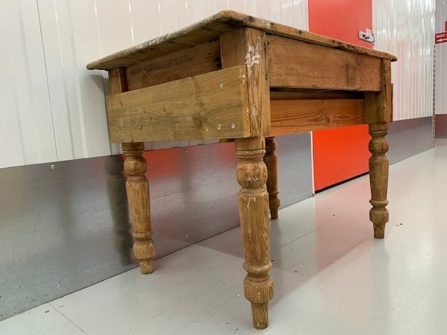 Small 2024 pine table