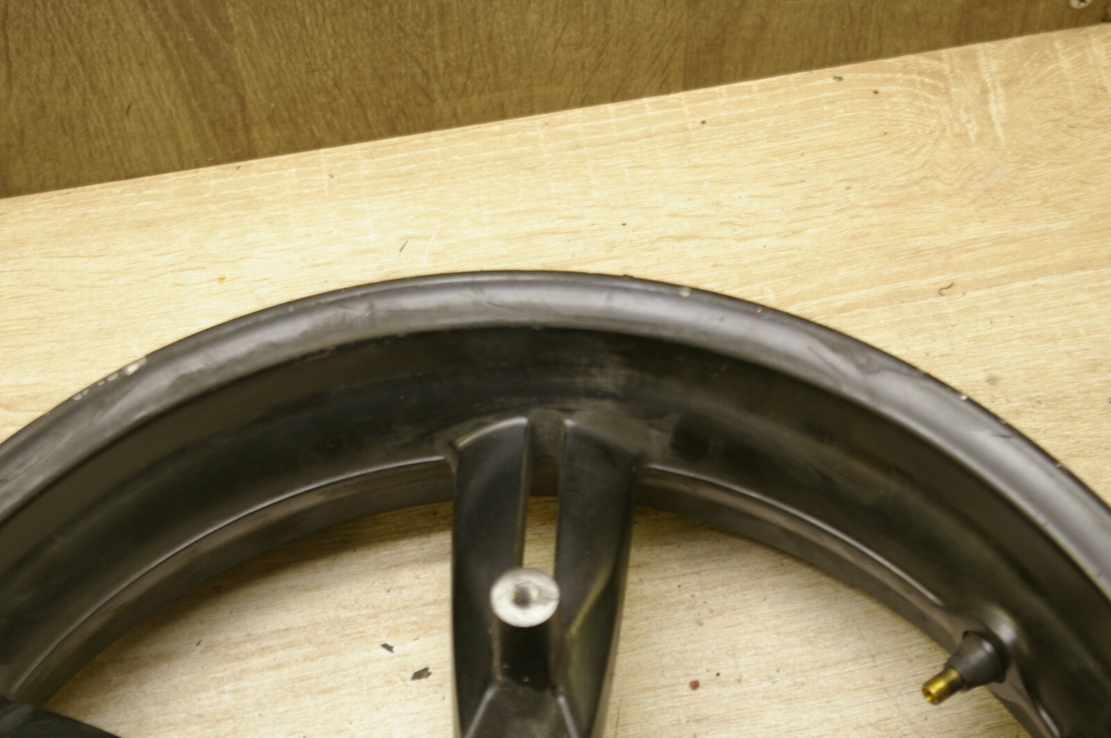 BMW K18 / K19 C600 Front wheel rim 15x3.5 8568794 DAMAGED for sale 